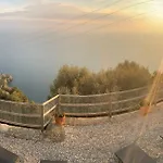 מלון Luna Di Marzo 3*