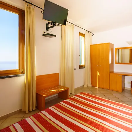 Luna Di Marzo 3* Volastra