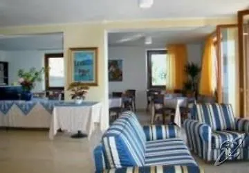 Luna Di Marzo 酒店