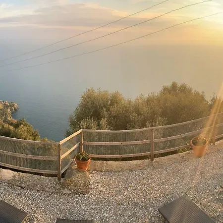 Ξενοδοχείο Luna Di Marzo 3*