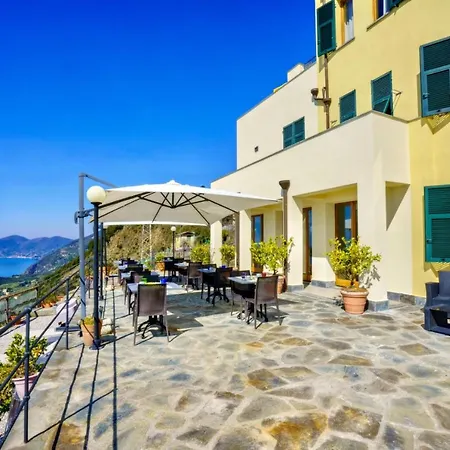 Luna Di Marzo Hotel 3*