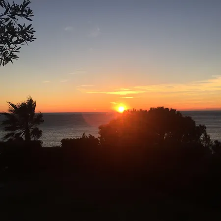 מלון Luna Di Marzo 3*