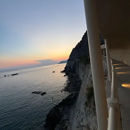 Hotel Luna Di Marzo