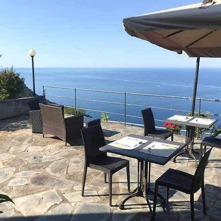 Luna Di Marzo Hotel