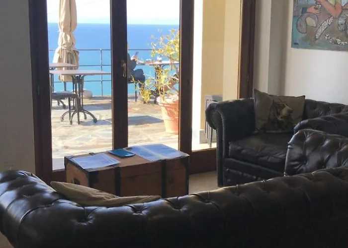 Luna Di Marzo Отель